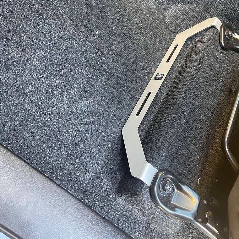 2021-2025 Isuzu D-MAX - Fire Extinguisher Bracket